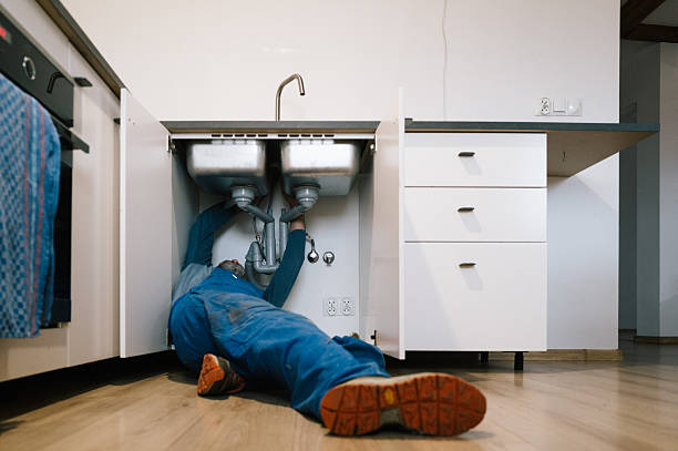 Professional Drain Cleaning technician working in North Hills, CA